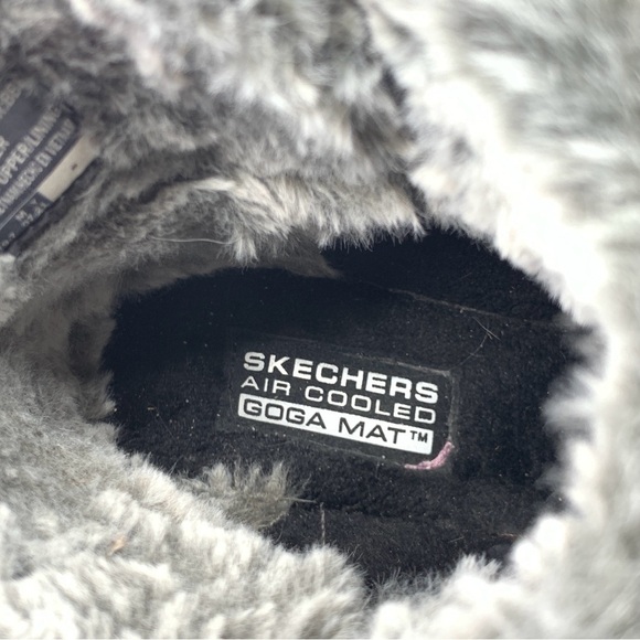 Skechers Women Size 6 Shoes Black Faux Leather Fur Slip On Sneaker Boots Bootie - Picture 7 of 11